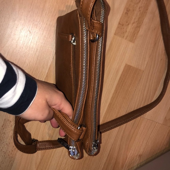 🦫Roots brown two zipper pouch purse - Picture 6 of 8